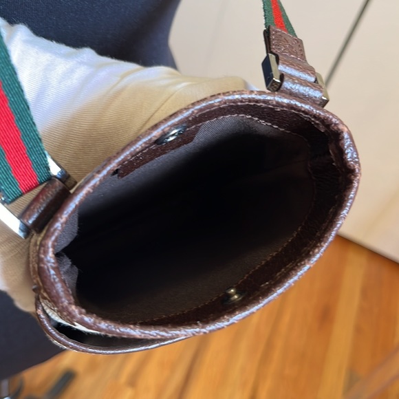 Gucci Crossbody Pouch - Picture 5 of 16